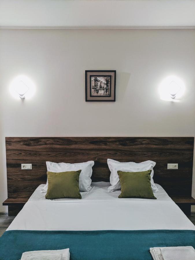 Hotel 5 Rooms Тбилиси Екстериор снимка